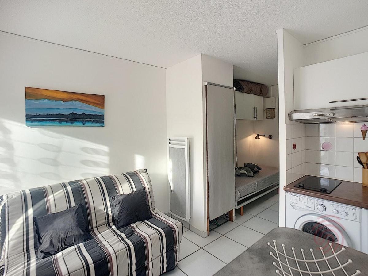 Studio Renove Avec Balcon, Animaux Acceptes, Wifi, A 650M Des Thermes - Fr-1-451-92 Lamalou-les-Bains Ngoại thất bức ảnh
